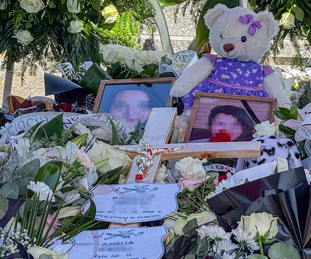 Ostatnie pożegnanie Amelki i jej mamy. Wzruszające sceny na pogrzebie 