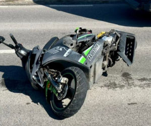  Zderzenie karetki motoroweru pod Warszawą