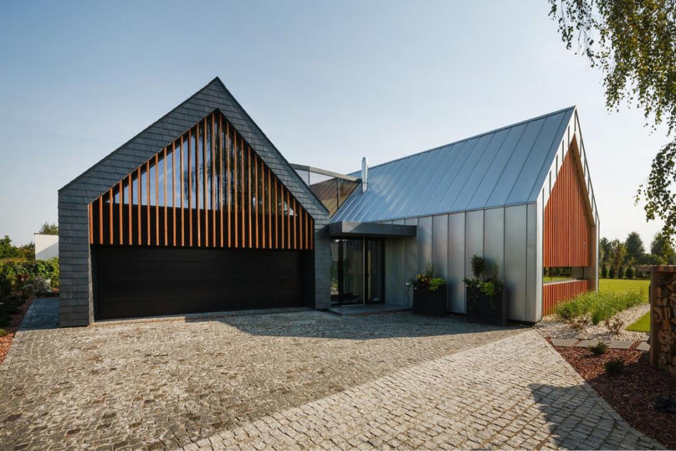 V4 Family Houses 2015