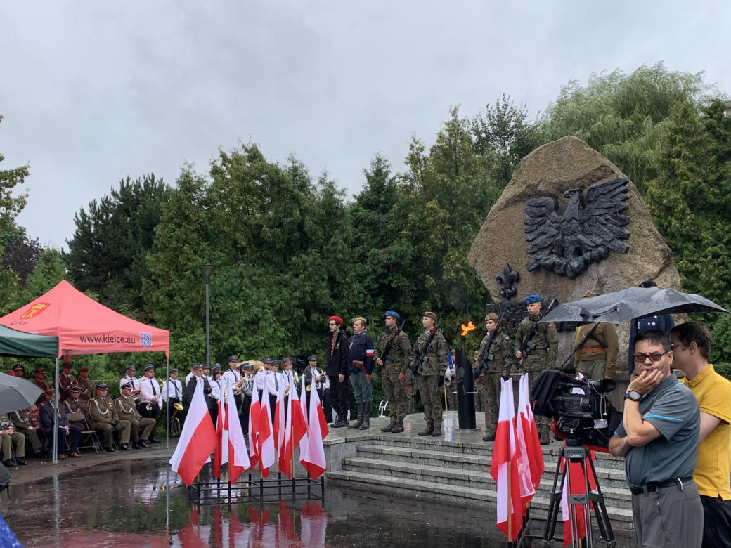 Kielczanie upamiętnili 79. rocznicę wybuchu Powstania Warszawskiego
