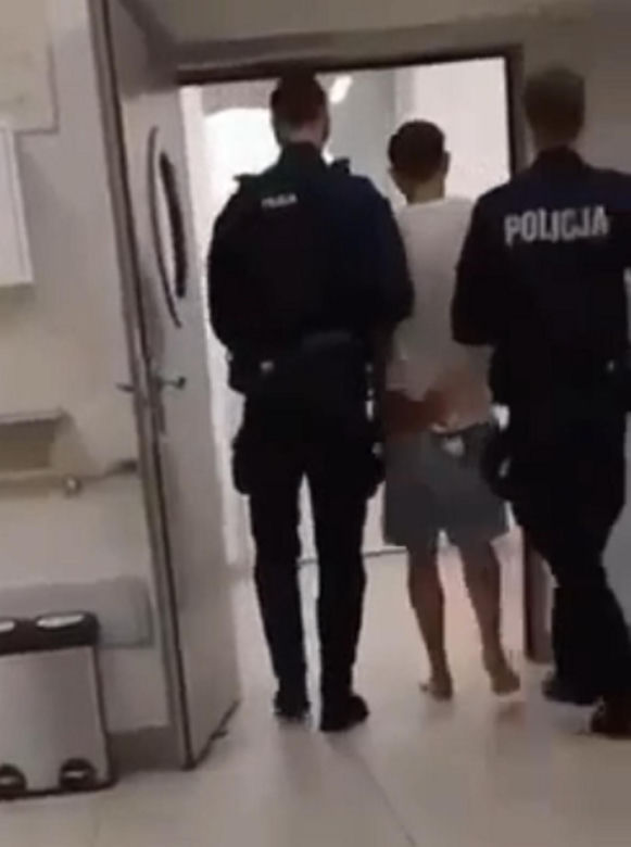 Nagranie po ataku nożownika w Jarosławiu. To on doprowadził do krwawej masakry