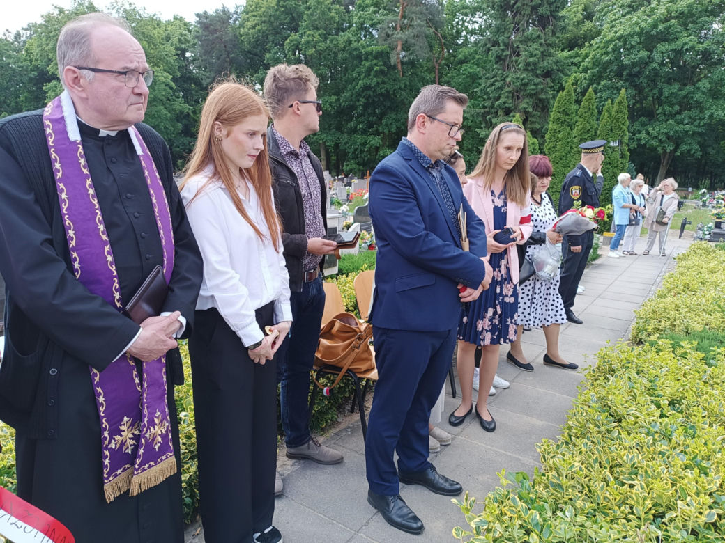 Odsłonięcie tablicy pamięci Ireny Szydłowskiej
