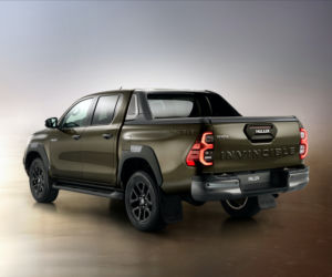 Nowa Toyota Hilux 2.8 Diesel 204 KM