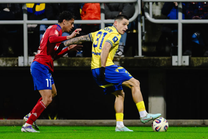 Arka Gdynia - Raków Częstochowa, zdjęcia kibiców i piłkarzy z meczu 17. kolejki PKO BP Ekstraklasy