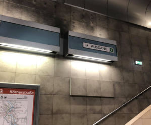 Kraków. Przystanek Politechnika NIEMIECKI?! Tajemnicza akcja [ZDJĘCIA]