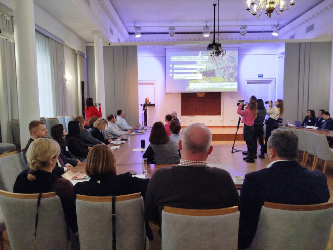 Siedlce, spotkanie "Od wyzwań do rozwiązań. Adaptacja klimatyczna polskich miast"