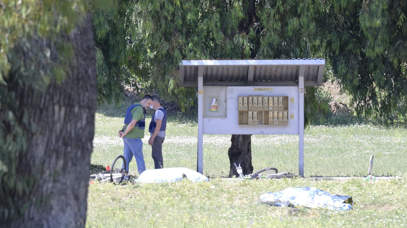 Strzelanina pod Rzymem: nie żyje dwójka dzieci i mężczyzna. Napastnik popełnił samobójstwo