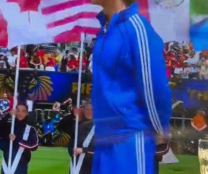 Robbie Williams i Nicole Scherzinger rozgrzali finał mundialu! Ich występ przejdzie do historii