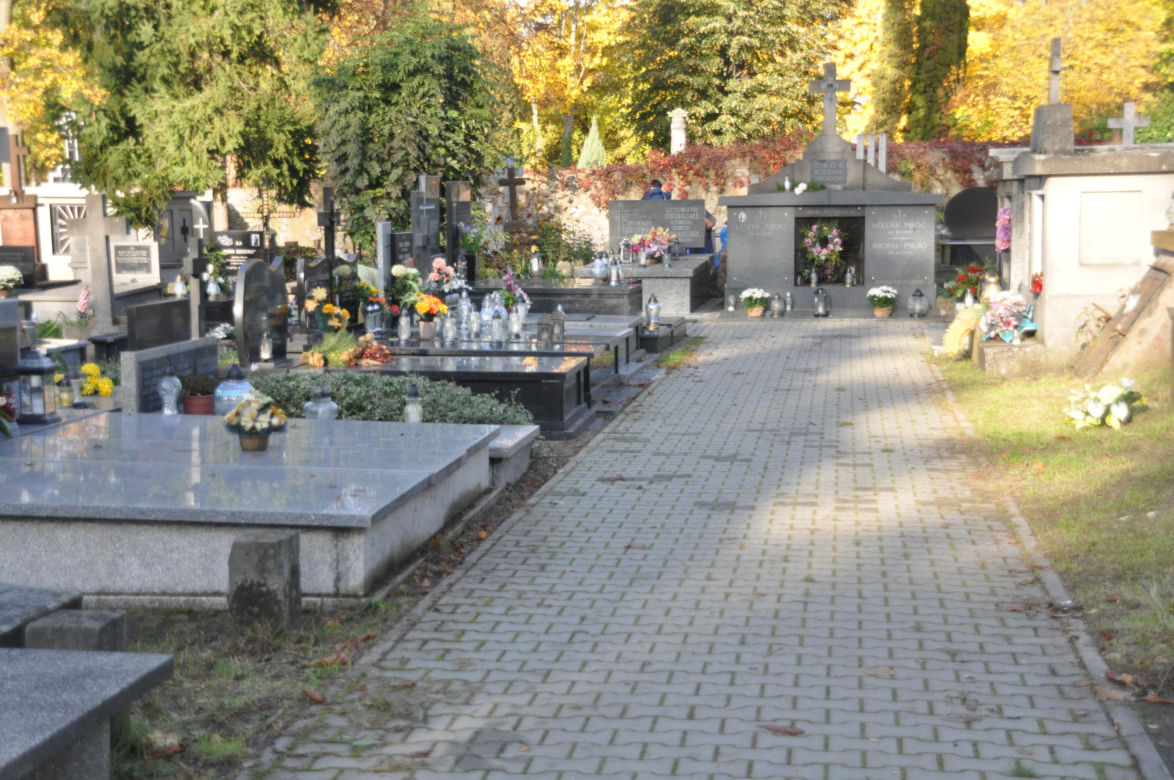 Przygotowania do Wszystkich Świętych 2023 w Kielcach
