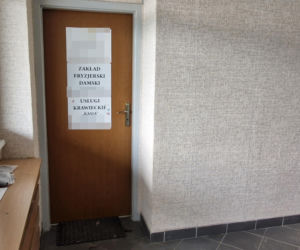 Wbił nóż w brzuch żony bo podejrzewał ją o zdradę