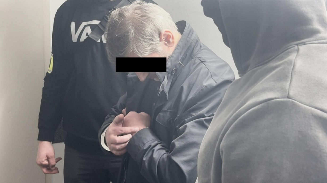 Siedem osób zatrzymanych za posiadanie broni. Wśród nich "wor w zakonie". Przyjechał do Polski wykonać zlecenie