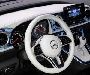 Mercedes-Benz EQT (2021)