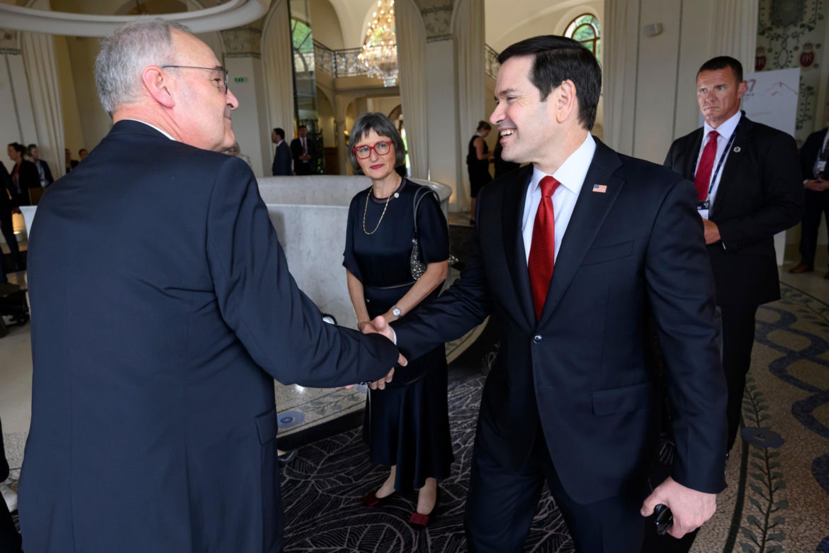 G7/ Przywódcy państw wyrazili poparcie dla Ukrainy, zgodzili się na zwiększenie presji na Rosję