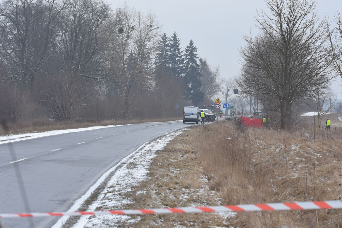 Cztery osoby zginęły w wypadku. Tragedia w Załuskach