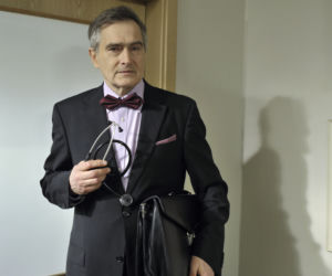 M jak MIŁOŚĆ po wakacjach: Olgierd ŁUKASZEWICZ jako neurolog, dr Edmund KAZAN