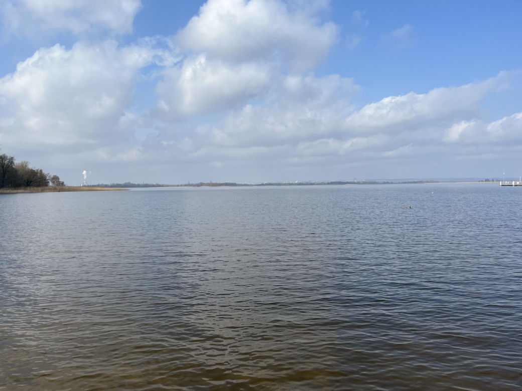 Kąpielisko i Jezioro Dąbie