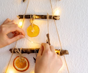 Choinka ścienna DIY