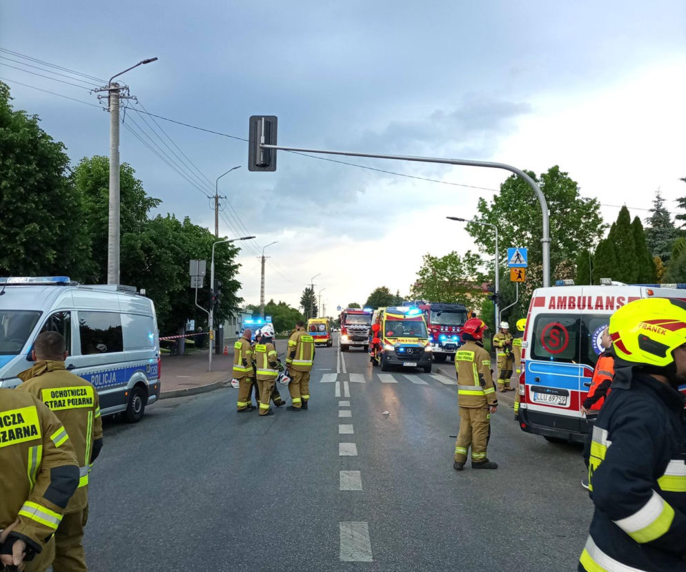 Zderzenie karetki i osobówki w Wiśniewie