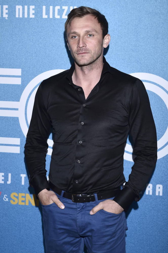 Nowy uczestnik "Tańca z Gwiazdami" rozpala emocje. Kim jest Kamil Nożyński?