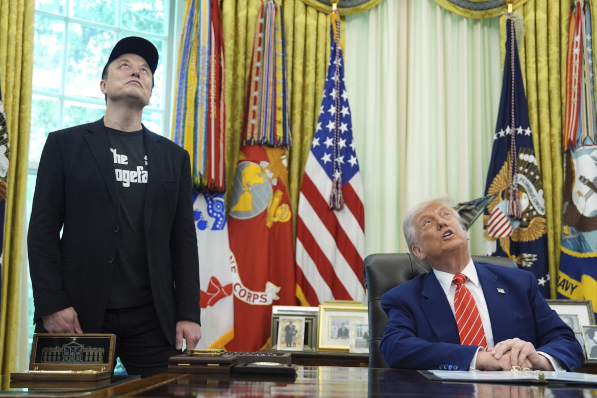 Elon Musk w Białym Domu z podbitym okiem 