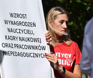 Protest nauczycieli. Chcą podwyżek. Ile zarabia się w polskich szkołach?