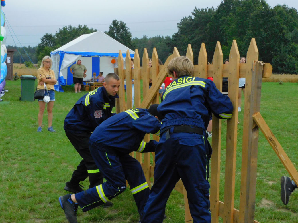 III Piknik Strażacki w Dąbrówce‑Stanach za nami