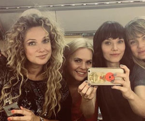 Przyjaciółki 12 sezon. Patrycja (Joanna Liszowska), Anka (Magdalena Stużyńska), Inga (Małgorzata Socha), Wika (Roma Gąsiorowska)