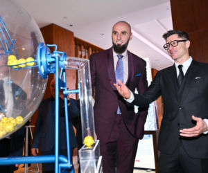 Radosław Sikorski odznaczył Ambasadorów Totalizatora Sportowego