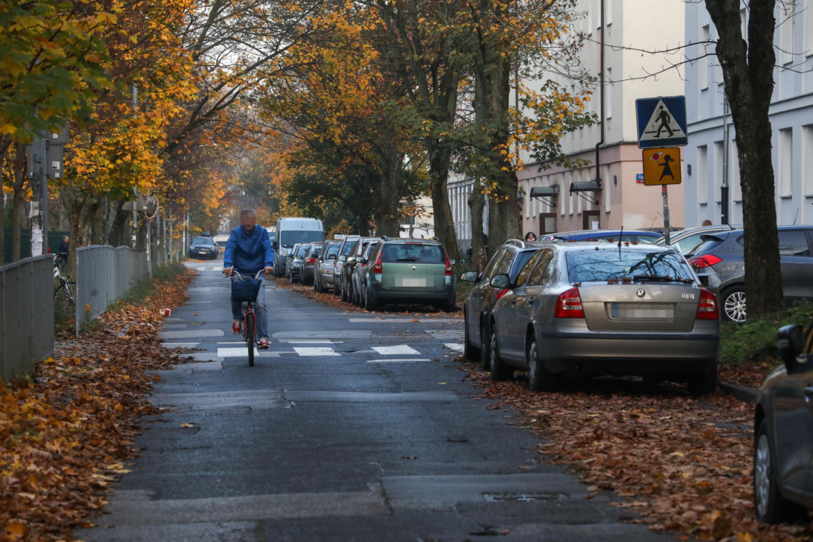 Parkingowa rzeź na Mokotowie. Znikną tysiące miejsc postojowych? 