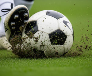 Ekstraklasa: Remis Lecha Poznań z Lechią Gdańsk do przerwy. Czy gospodarze zdołają odwrócić losy meczu?