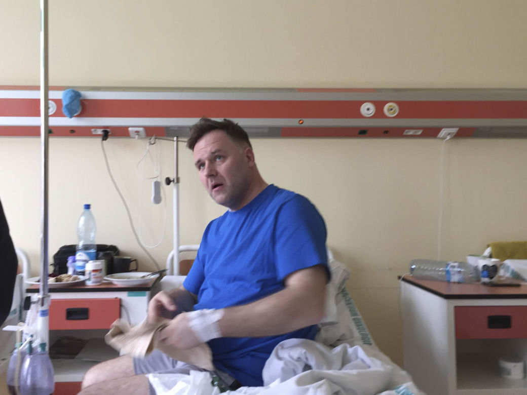 Lekarze wycięli mu jelito, a PiS wyciął go z listy