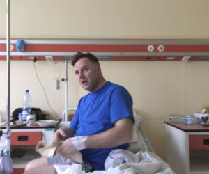 Lekarze wycięli mu jelito, a PiS wyciął go z listy