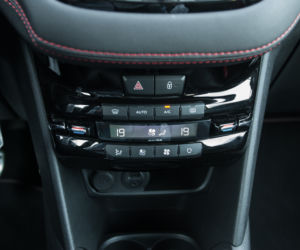 Peugeot 208 GTi 1.6 THP 208 KM