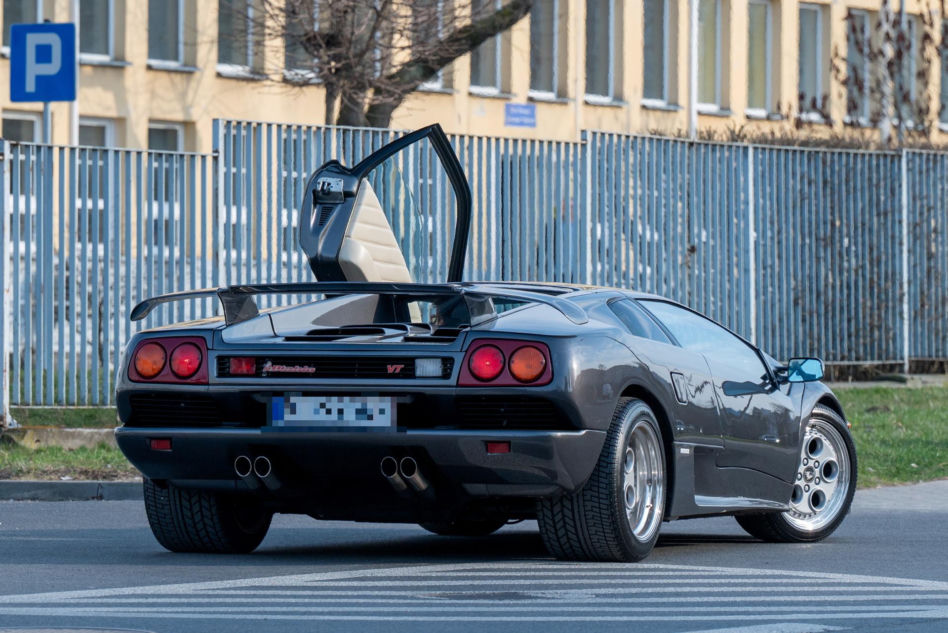 Maciej musiał przeżywa tortury w Lamborghini