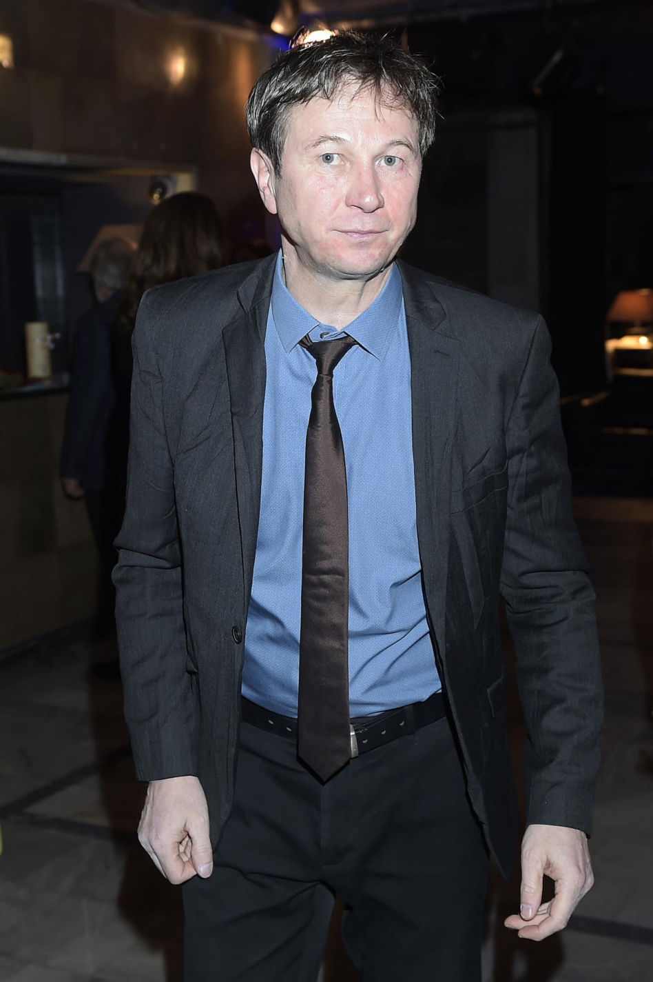 Piotr Cyrwus kiedyś i dziś. Tak przez lata zmieniał się aktor znany z roli Ryśka w "Klanie"