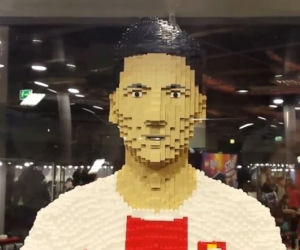 Robert Lewandowski z klocków Lego