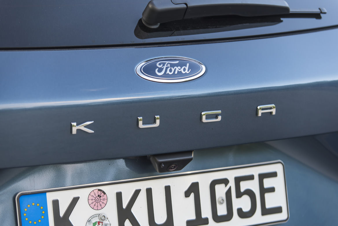 Ford Kuga 2.5 Plug-In Hybrid 225 KM eCVT FWD ST-Line