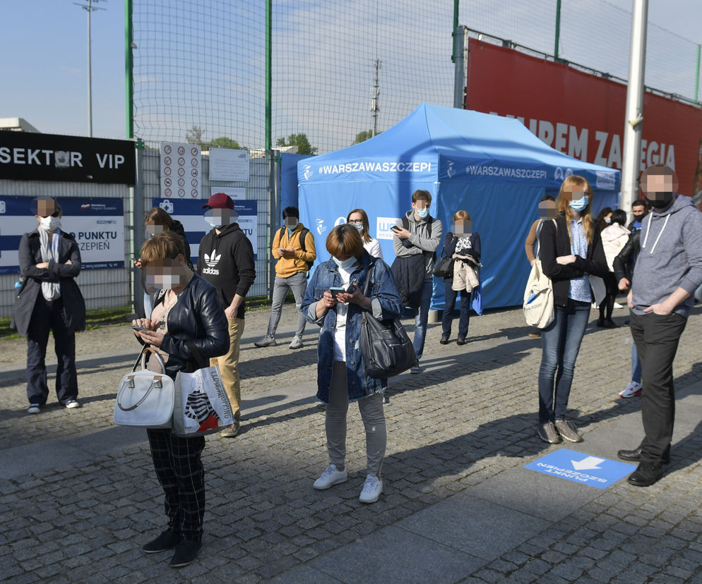 Ruszyły szczepienia na stadionie Legii