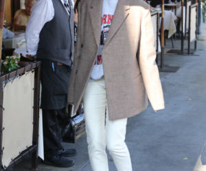 Hailey Bieber