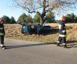 Groźny wypadek pod Bydgoszczą. Jedna osoba trafiła do szpitala! [ZDJĘCIA]