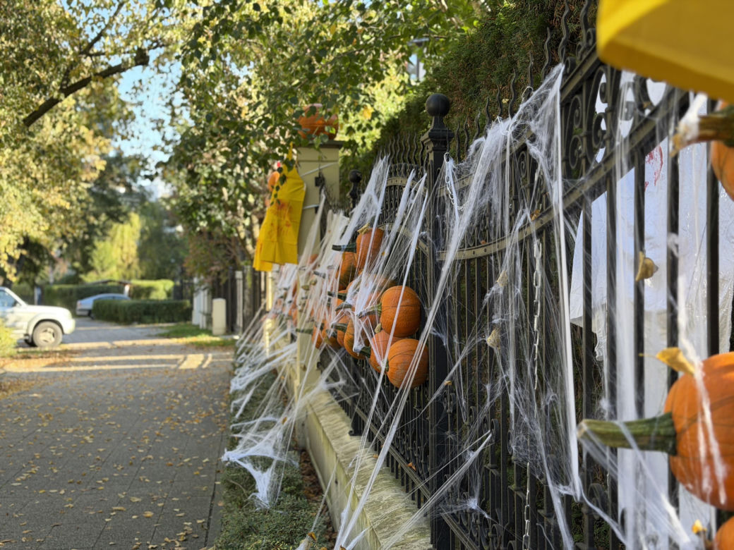 Choć do Halloween pozostało jeszcze trochę czasu, upiorna willa w Gdańsku już straszy!