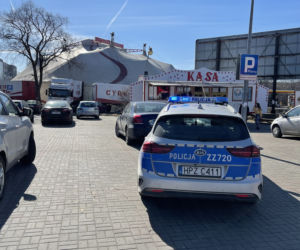 Pruszków: Wypadek w cyrku. Akrobaci trafili do szpitala 