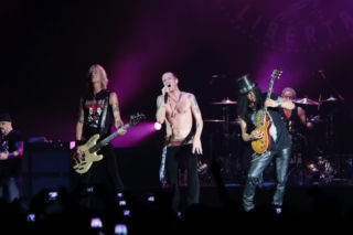 Matt Sorum wspomina grę w Velvet Revolver. Zespół nie był tak wielki jak Guns N' Roses, ale mógł taki być 