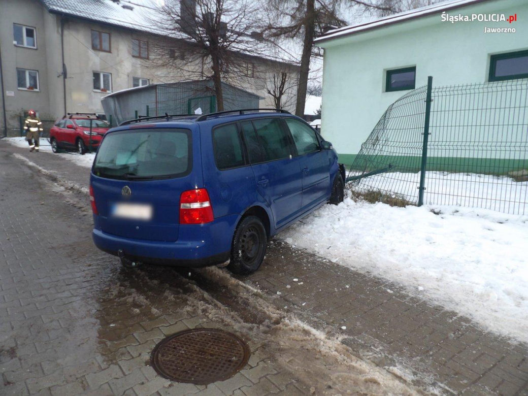 Trzy kolizje i potrącenie dziecka na ul. Nauczycielskiej w Jaworznie