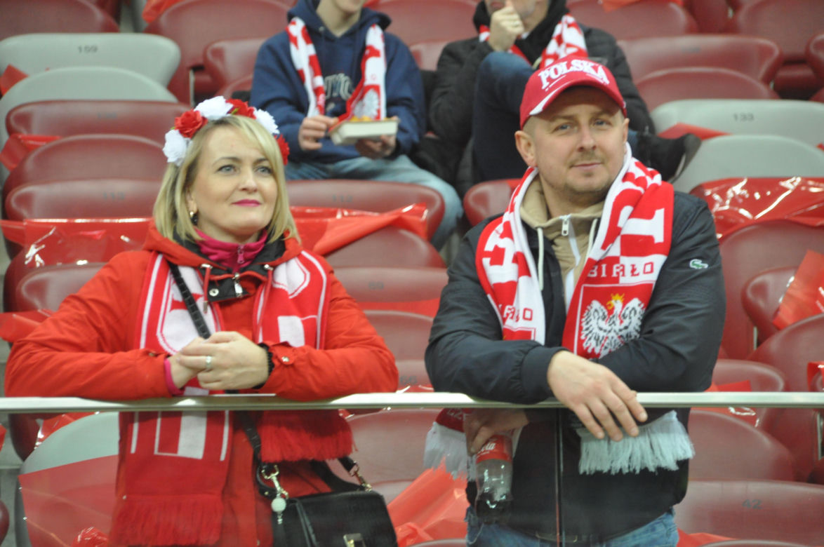 Polska - Litwa na PGE Narodowym. Zdjęcia kibiców