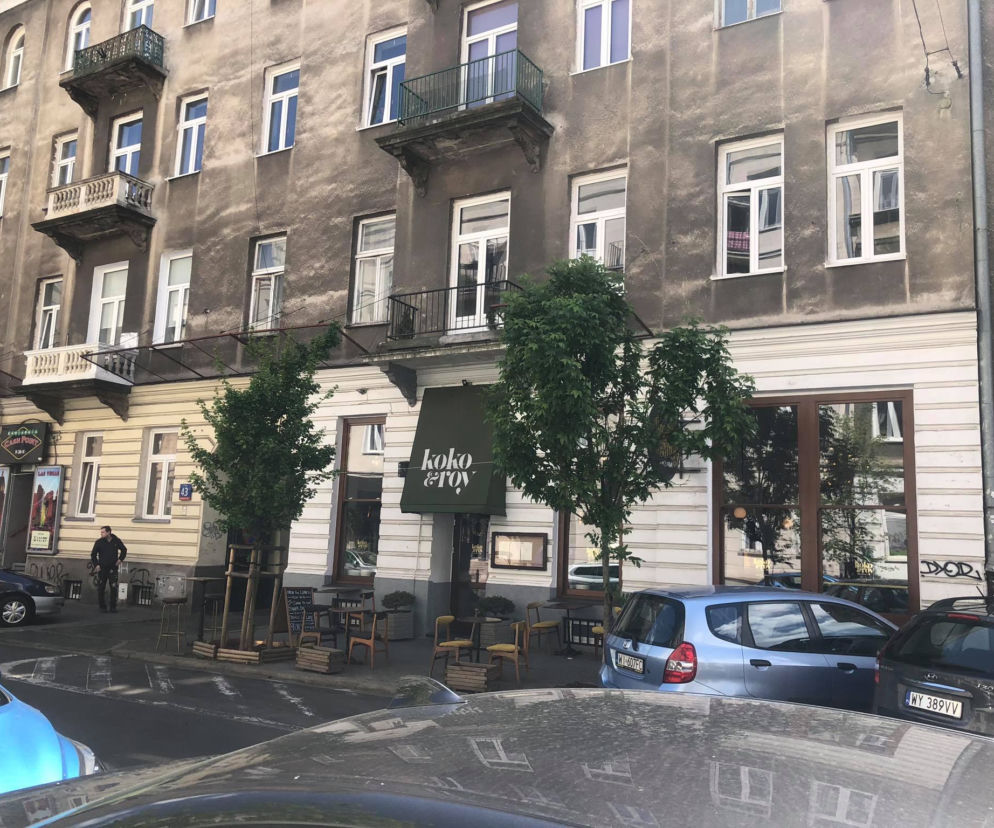 Większe ogródki restauracyjne kosztem parkingów? Taki pomysł trafił do ratusza!