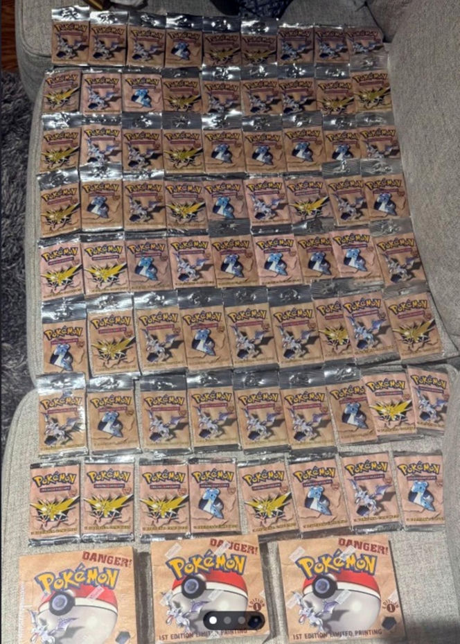Babcia przez lata chowała karty do gry w Pokemona. Okazały się warte fortunę