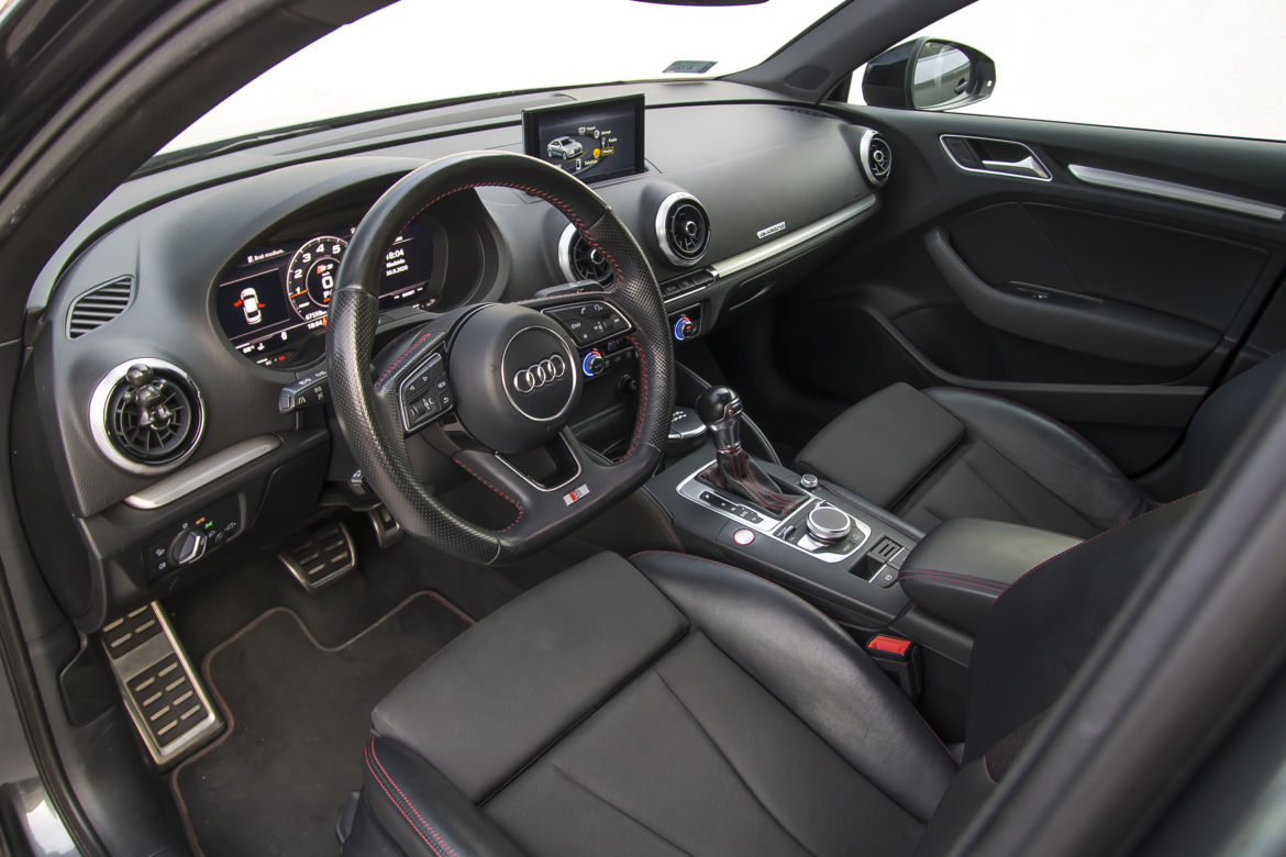 Audi S3 Limousine 2.0 TFSI S tronic quattro