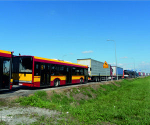 Z Warszawy na Ukrainę. Autobusy pomogą mieszkańcom