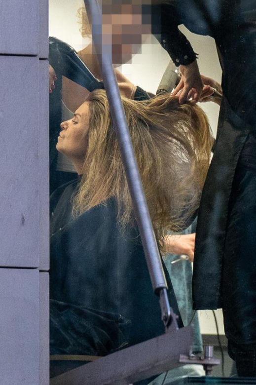 Marta Manowska u fryzjera
